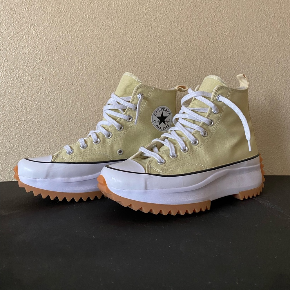Converse Run Star Hike Hi in Lemon Drop
